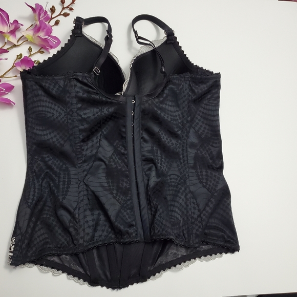 'Château' Corset - Picture 4 of 6